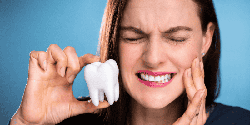 tooth extraction healing complications